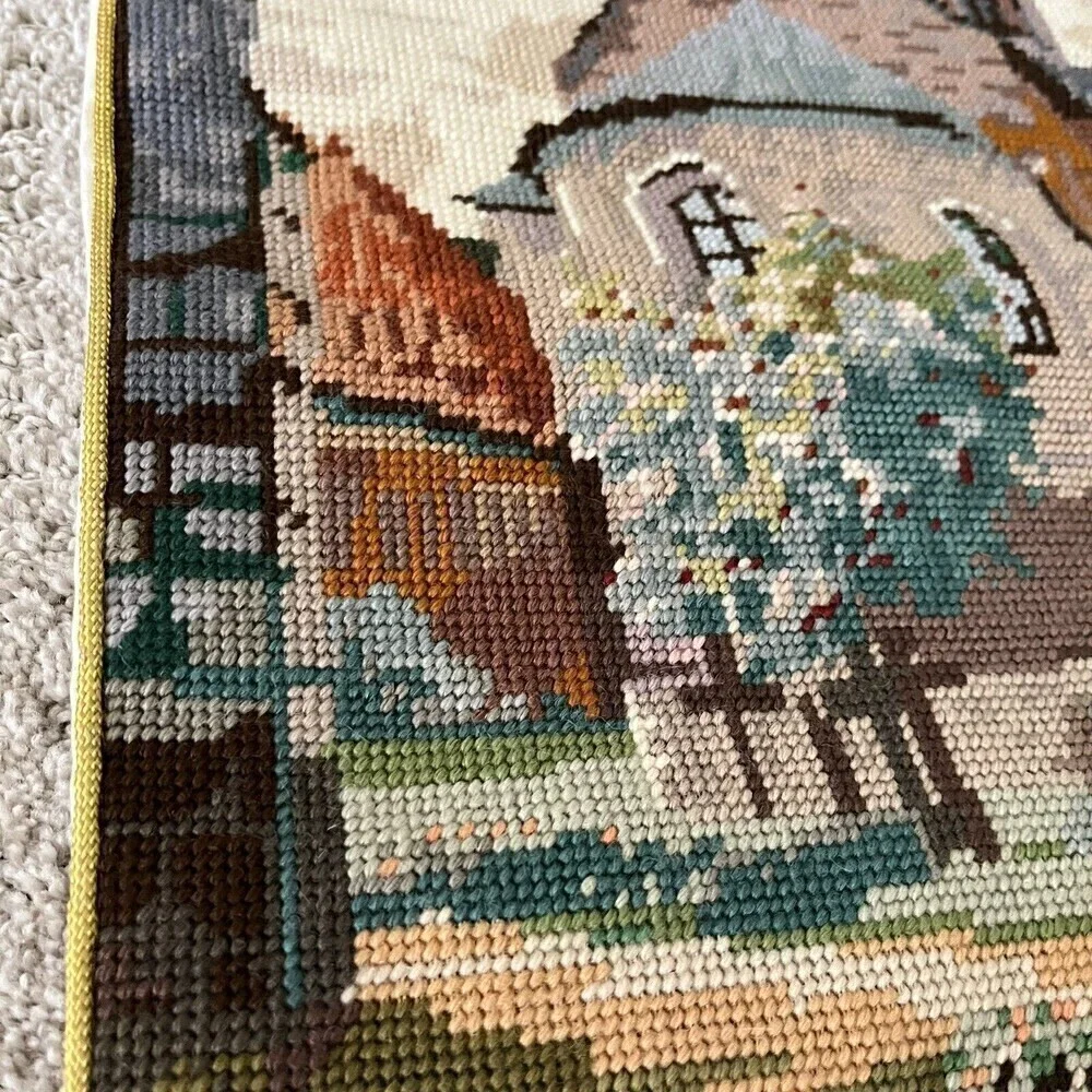 Hildesheimer Dom Cathedral Germany St Mary's Needlepoint Rosebush Hildesheim